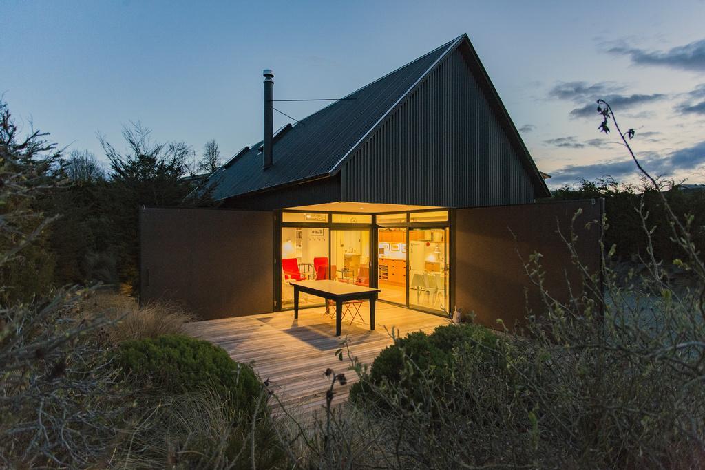 Holiday home The Black House With Stunning Outdoor Bath