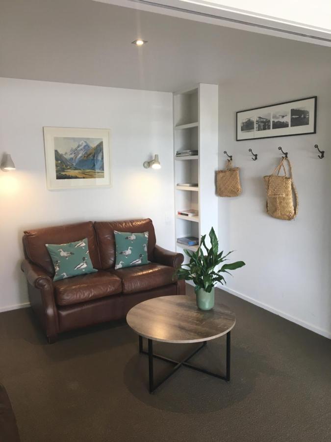 Holiday home The Black House With Stunning Outdoor Bath Lake Tekapo